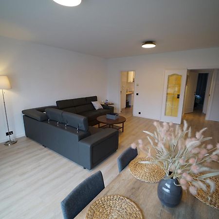 Skyway Airport Apartments ซาเวนเตม ภายนอก รูปภาพ