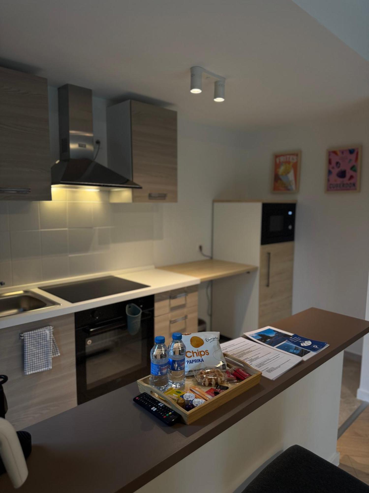Skyway Airport Apartments ซาเวนเตม ภายนอก รูปภาพ