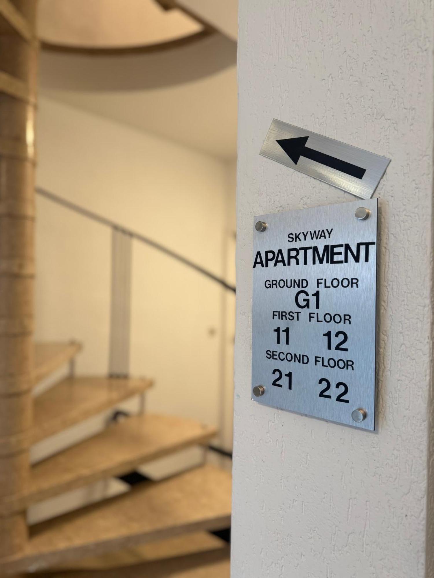Skyway Airport Apartments ซาเวนเตม ภายนอก รูปภาพ